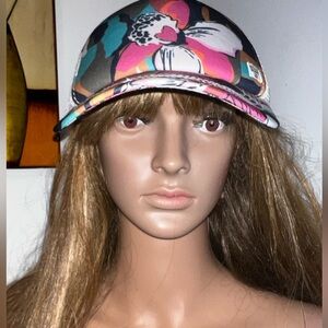 🍁BILLABONG HAT🍂